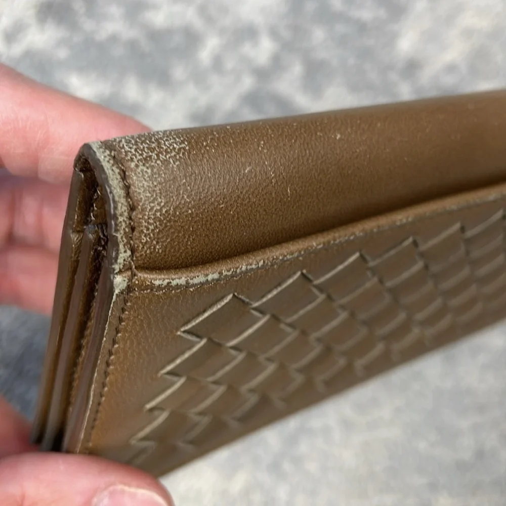 Bottega Veneta Intrecciato Long Wallet Bifold Milk Chocolate Brown Woven Leather
